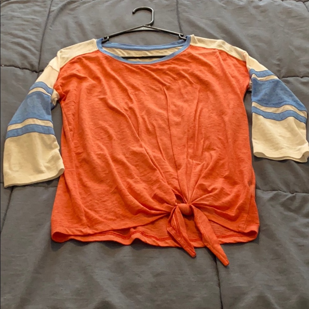 3/4 Sleeve tie top